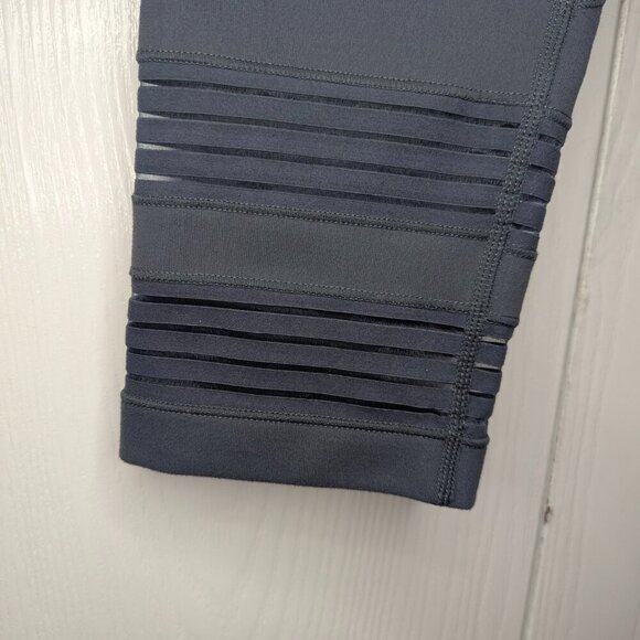 Zella Twin High-Rise Grey Crop Leggings with Mesh Detail - SZ S - Picture 5 of 5